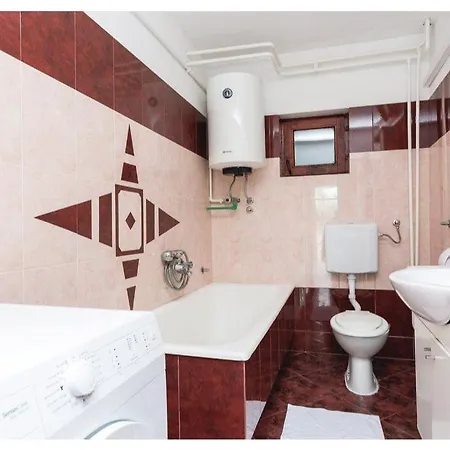 Holiday Home Vesna * 扎达尔