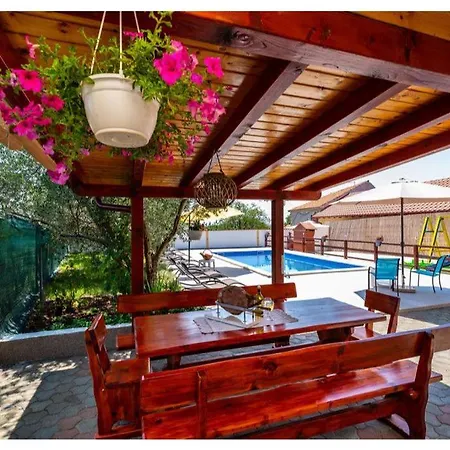 公寓 Holiday Home Vesna